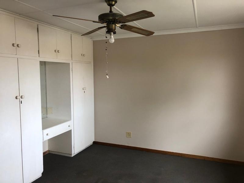 To Let 3 Bedroom Property for Rent in Beacon Bay Eastern Cape